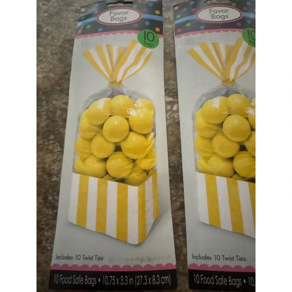 Amscan Yellow Striped Food‎ Safe Favor Bags 30 Count 10.75x3.3 Party Supplies